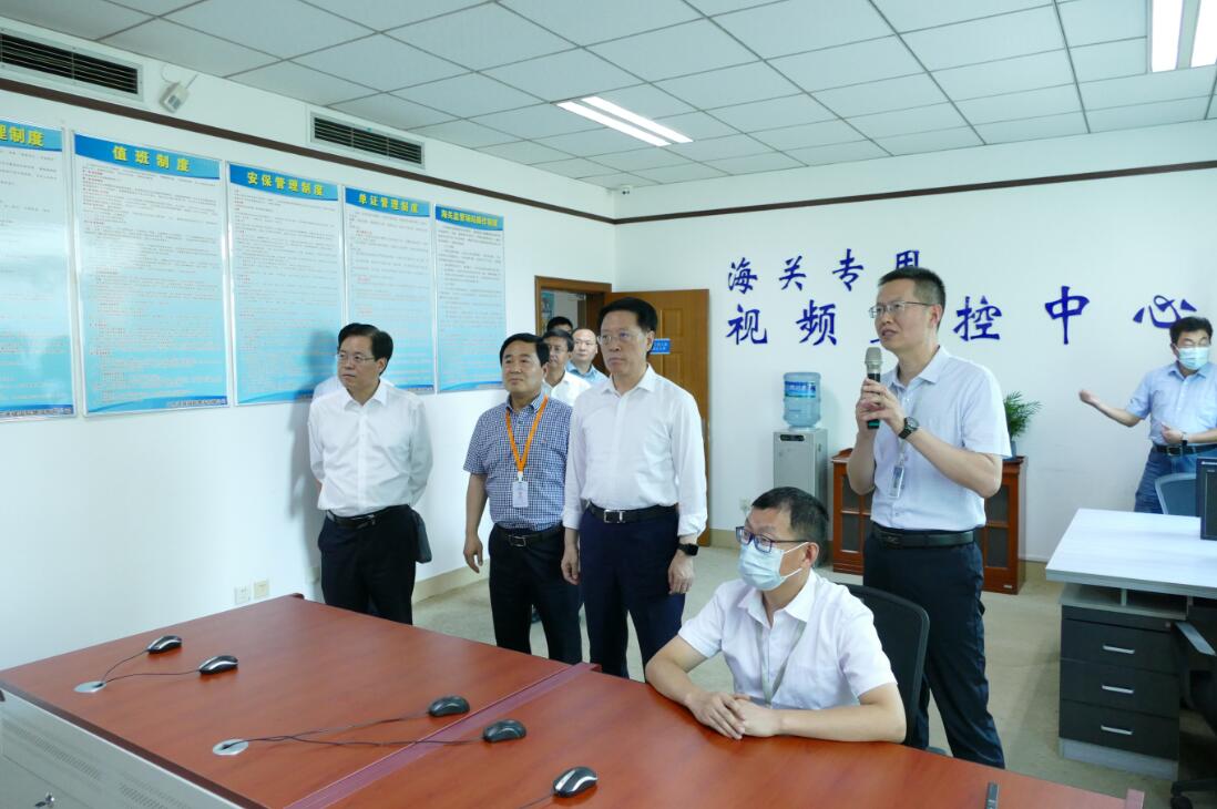 濰坊市委書記江敦濤蒞臨晟綺港儲(chǔ)集團(tuán)調(diào)研，高密市委書記王文琦陪同